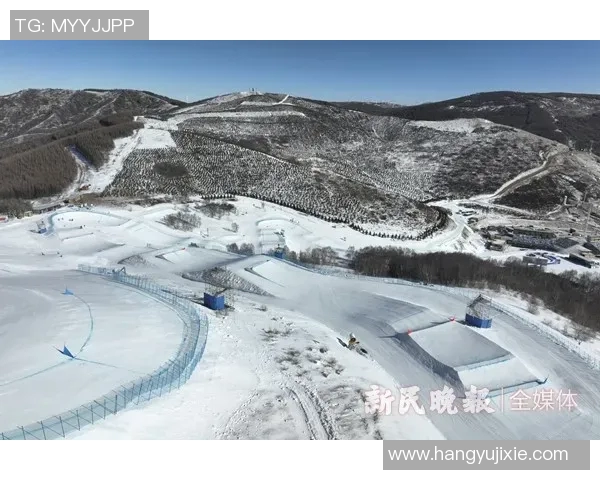 新能源滑雪场在河北落成，推动绿色冬奥愿景